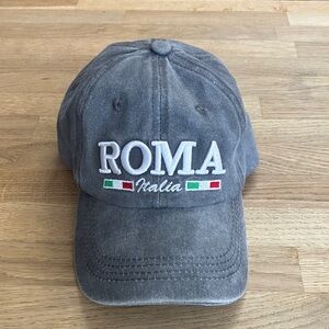Roma imported 100%cotton men’s Gray Cap with Italian Flag Accents